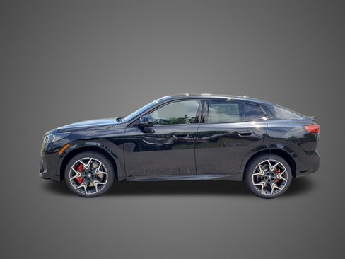 New 2026 BMW X2 M35i w/ Technology Package AWD/4WD image 9