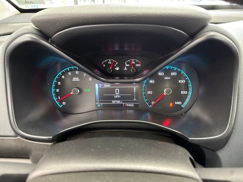 Used 2017 Chevrolet Colorado Z71 AWD/4WD image 17