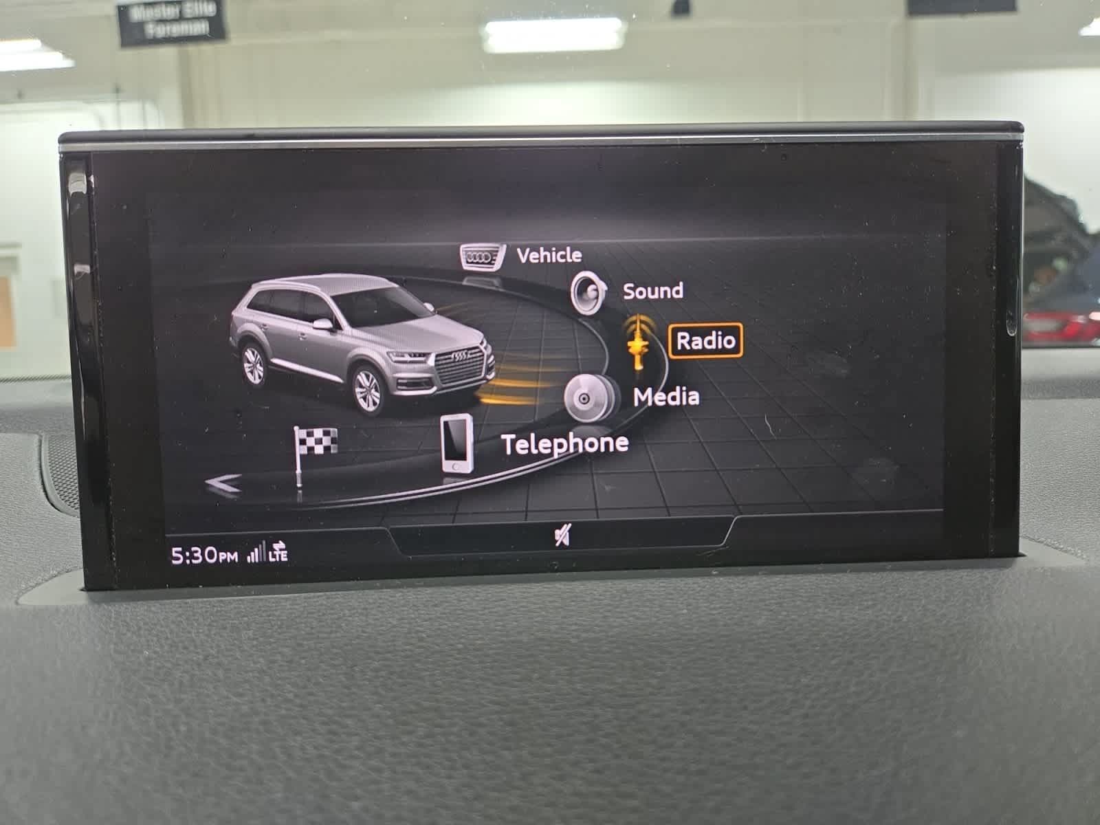 Used 2019 Audi Q7 3.0T Premium Plus w/ Premium Plus Package AWD/4WD image 25