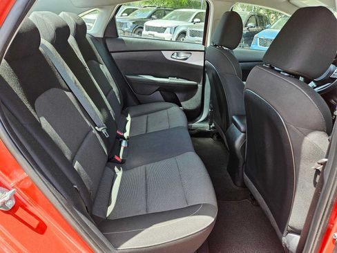 Used 2024 Kia Forte LXS FWD image 19