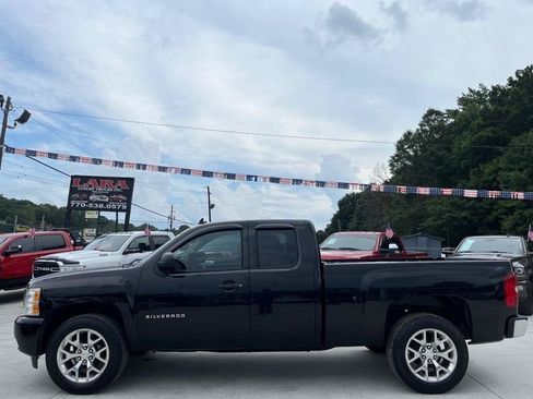 Used 2011 Chevrolet Silverado 1500 LT w/ All-Star Edition RWD image 4