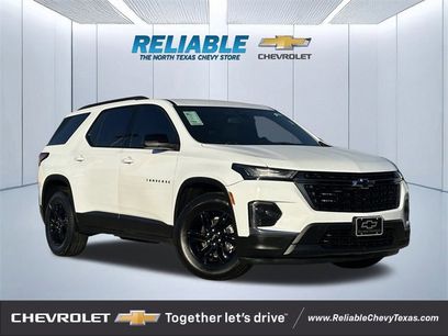 Used 2022 Chevrolet Traverse LS w/ Midnight/Sport Edition