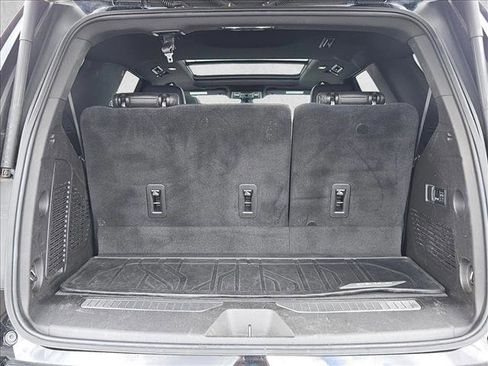 Used 2021 Chevrolet Tahoe Z71 w/ Luxury Package image 6