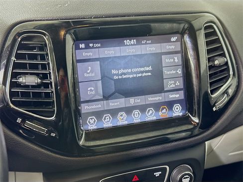 Used 2018 Jeep Compass Limited image 22