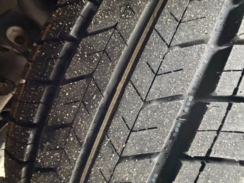 Used 2024 Ford Transit 350 XLT image 5