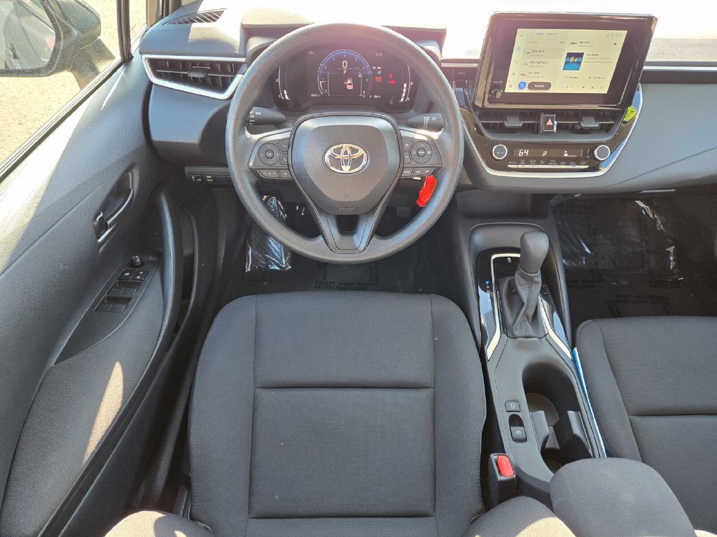 Used 2026 Toyota Corolla LE FWD image 14