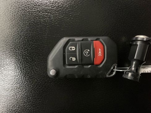 Used 2021 Jeep Gladiator Rubicon image 27