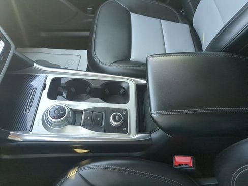 Used 2023 Ford Explorer XLT w/ Equipment Group 202A image 15
