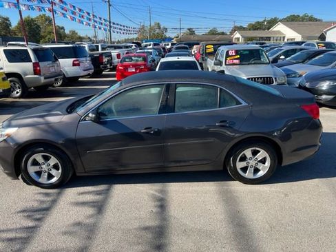 Used 2013 Chevrolet Malibu LS w/ Protection Package image 8