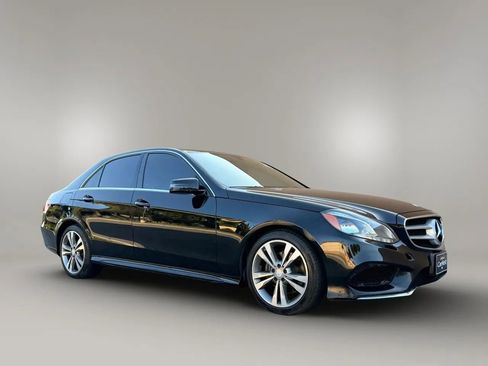 Used 2014 Mercedes-Benz E 350 Sedan image 2