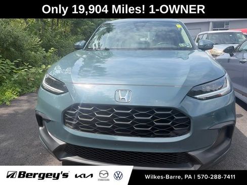Used 2024 Honda HR-V LX image 1