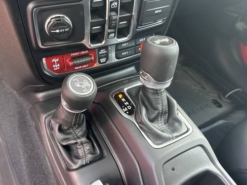 New 2026 Jeep Wrangler Unlimited Rubicon AWD/4WD image 29