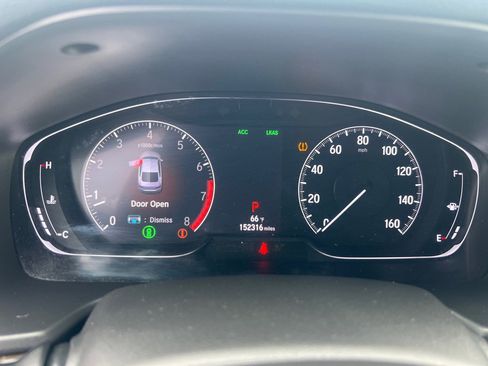 Used 2018 Honda Accord Touring image 26