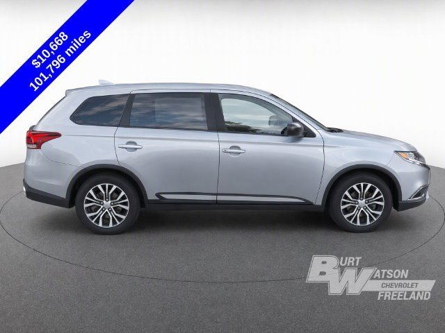 Used 2017 Mitsubishi Outlander ES AWD/4WD image 9
