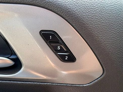 Used 2025 Chrysler Pacifica Select FWD image 26