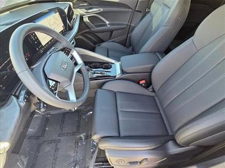 New 2025 Audi Q5 Premium Plus video 4