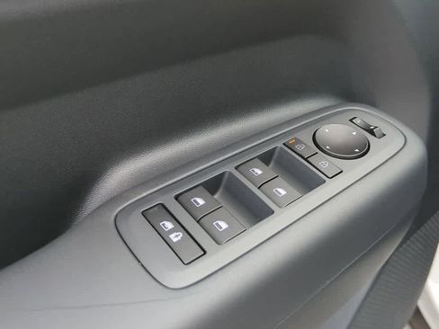 New 2026 Hyundai Santa Fe SE image 17