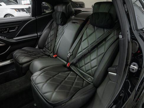 Used 2024 Mercedes-Benz Maybach S 680 4MATIC image 15