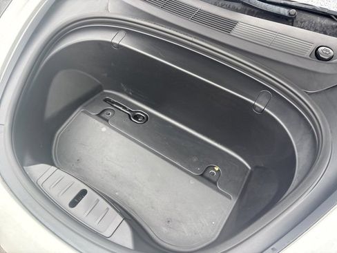 Used 2019 Tesla Model 3 Standard Range Plus image 27