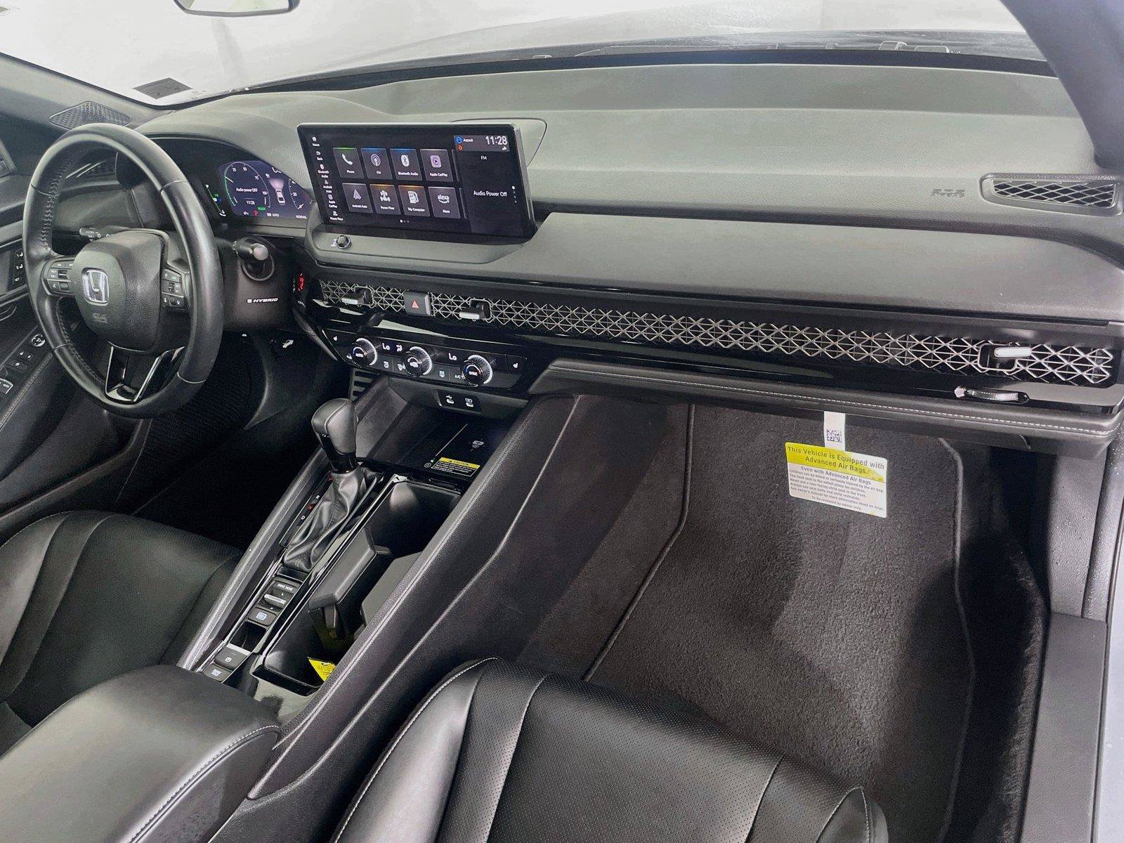 Used 2025 Honda Accord Sport image 31