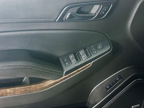 Used 2015 Chevrolet Tahoe LT image 25