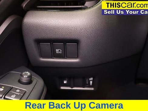 Used 2021 Toyota C-HR LE image 13