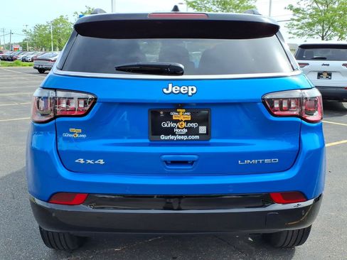 Used 2025 Jeep Compass Limited w/ Elite Group AWD/4WD image 10