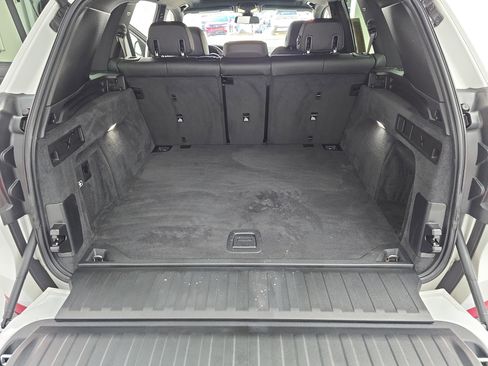 Used 2022 BMW X5 xDrive40i w/ Climate Comfort Package image 12