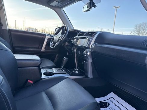 Certified 2019 Toyota 4Runner SR5 Premium image 28