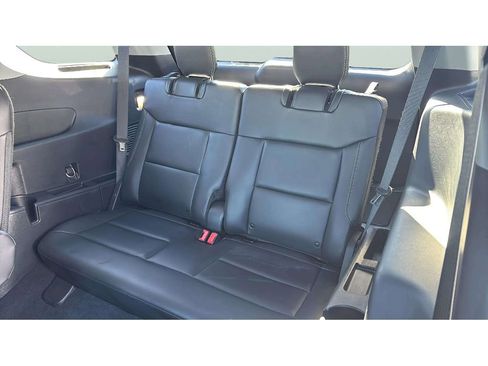 Certified 2022 Ford Explorer XLT w/ Equipment Group 202A image 13