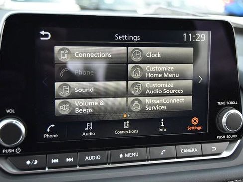 New 2026 Nissan Rogue SV image 17