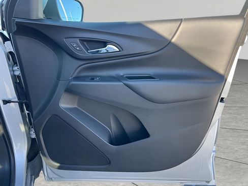 Used 2019 Chevrolet Equinox LT image 34