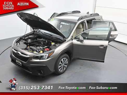 Used 2021 Subaru Outback Premium AWD/4WD image 40