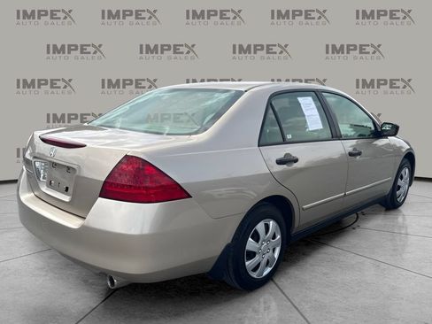 Used 2006 Honda Accord VP image 3