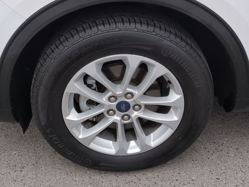 Used 2022 Ford Escape SE image 13