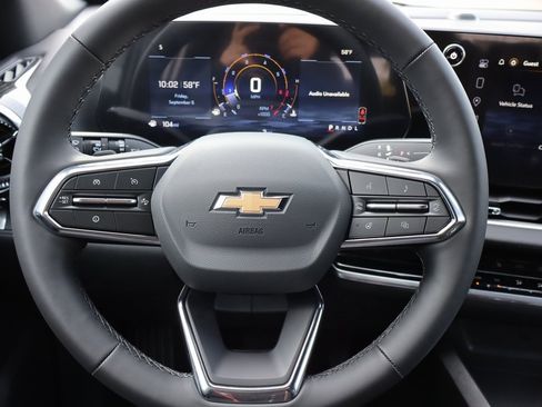 New 2026 Chevrolet Equinox LT w/ Convenience Package II image 6