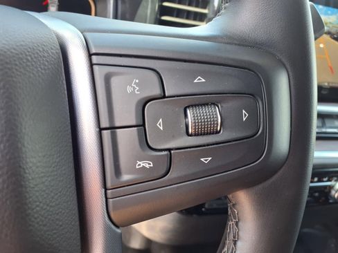 Used 2025 GMC Sierra 1500 SLT image 22