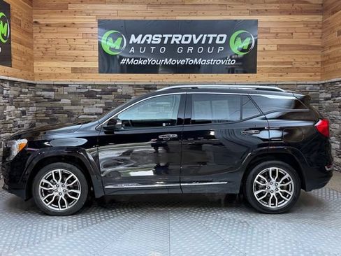 Used 2023 GMC Terrain Denali w/ LPO, Floor Liner Package AWD/4WD image 6