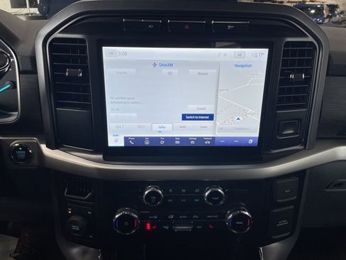 Used 2022 Ford F150 XLT w/ Equipment Group 302A High image 19