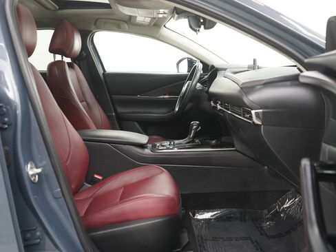 Used 2024 MAZDA CX-30 AWD 2.5 S w/ Preferred Package image 11