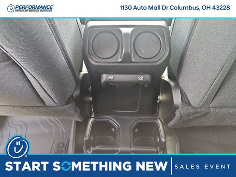 New 2025 Jeep Gladiator Willys image 14