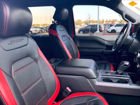 Used 2019 Ford F150 Lariat w/ Equipment Group 502A Luxury image 9