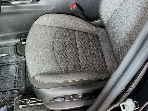 Certified 2023 Chevrolet Equinox LT image 17