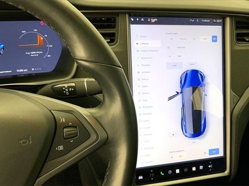 Used 2020 Tesla Model S Long Range Plus image 32