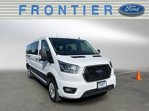 Used 2023 Ford Transit 350 XLT RWD image 8