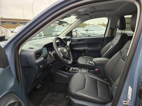 New 2026 Ford Maverick Lariat w/ Black Appearance Package image 12