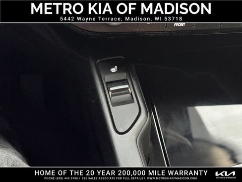 Used 2025 Kia Telluride S AWD/4WD image 23