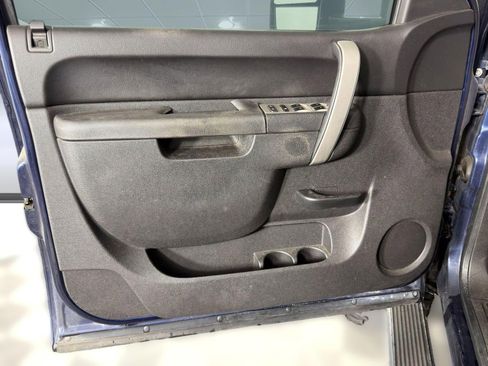 Used 2010 Chevrolet Silverado 1500 LS image 20
