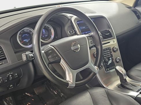 Used 2013 Volvo XC60 T6 AWD/4WD image 19