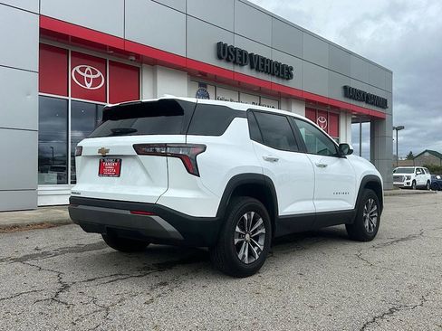 Used 2026 Chevrolet Equinox LT w/ Convenience Package II image 6